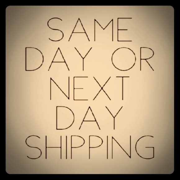 FAST SHIPPING!! - Picture 1 of 3